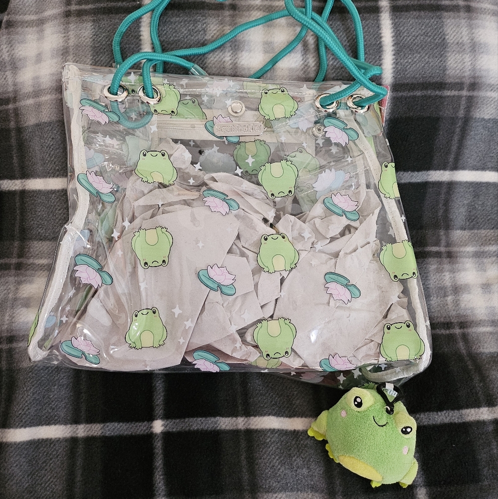 Squishable Frog Tote - Picture 3 of 4